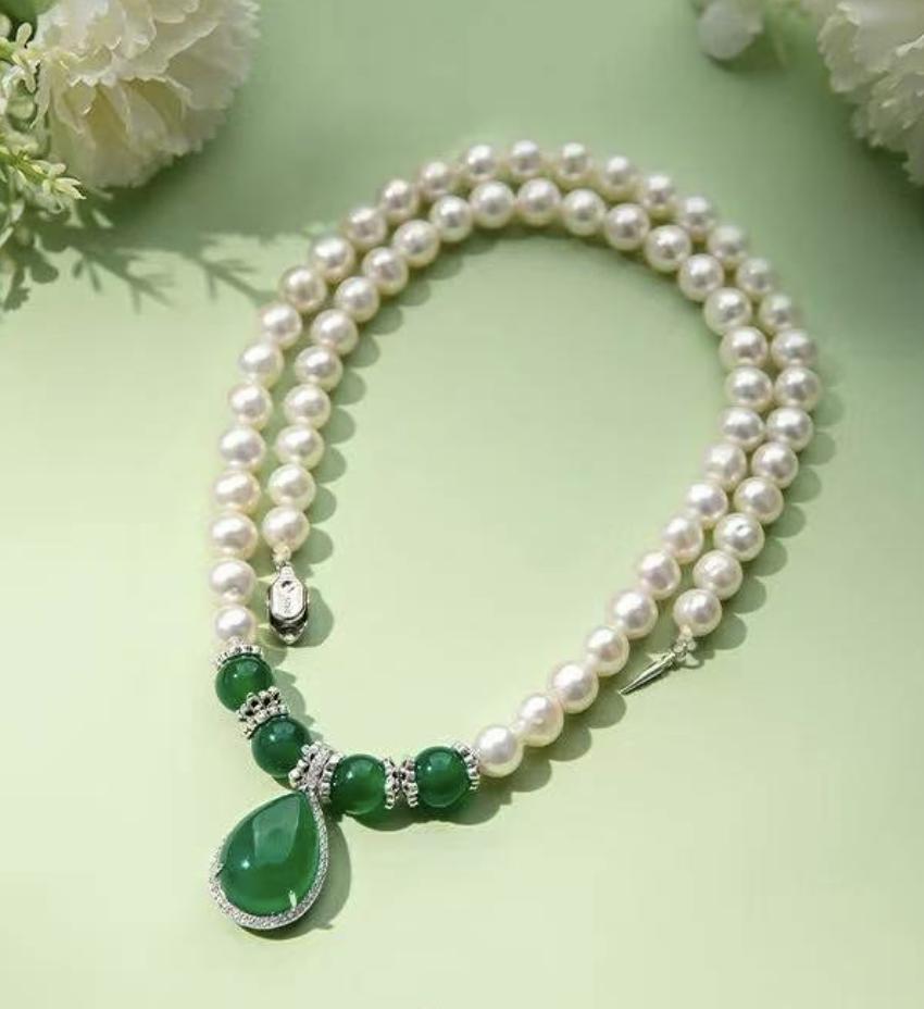 月光女神碧玉珍珠项链 (Jasper and Pearl Necklace)