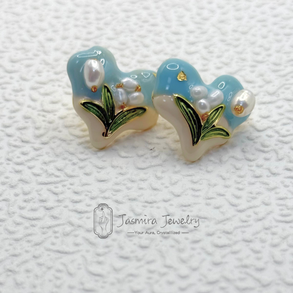 Love Garden  Pearl Earrings