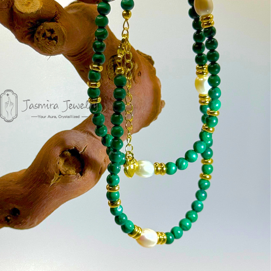 The Green Wave Pearl Shadow Collarbone Chain