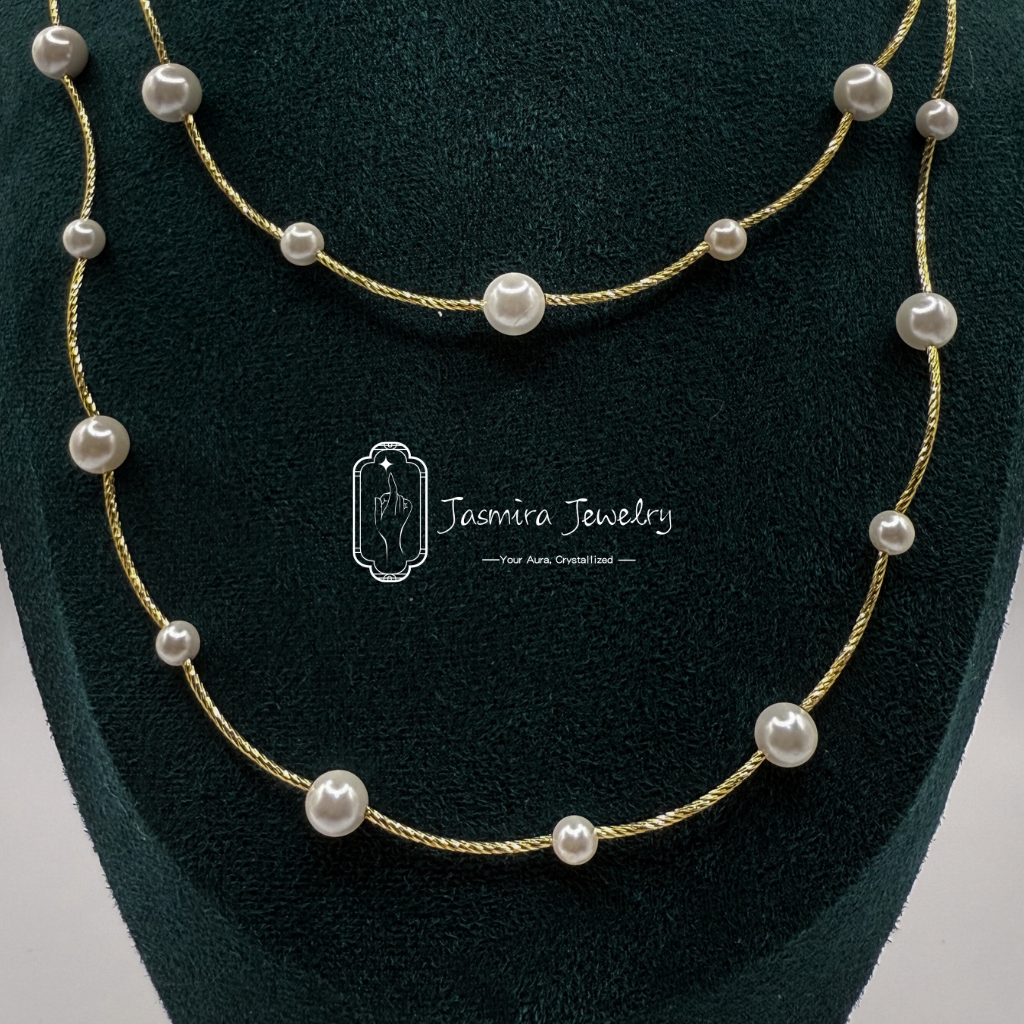 The Star-Studded Pearl Necklace