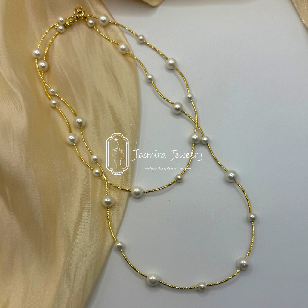 The Star-Studded Pearl Necklace