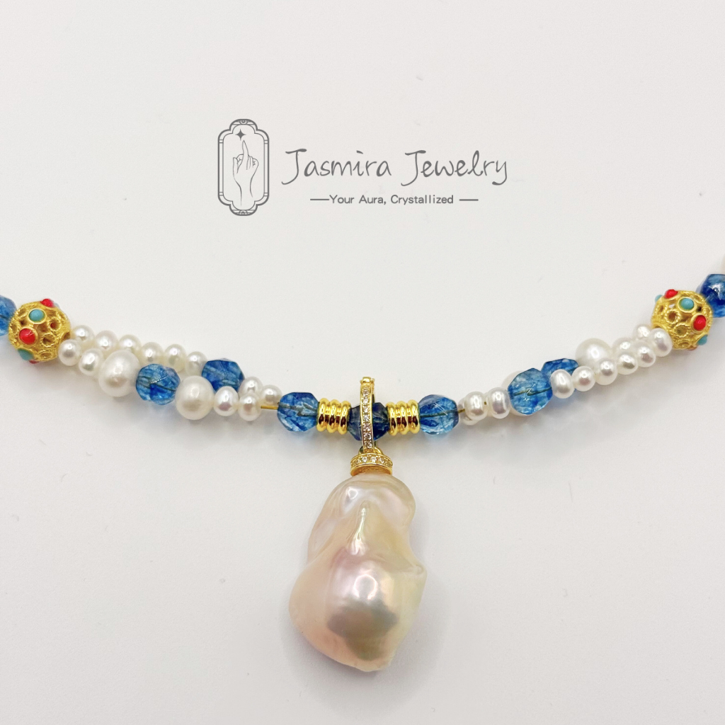 Dunhuang Baroque Pearl Necklace