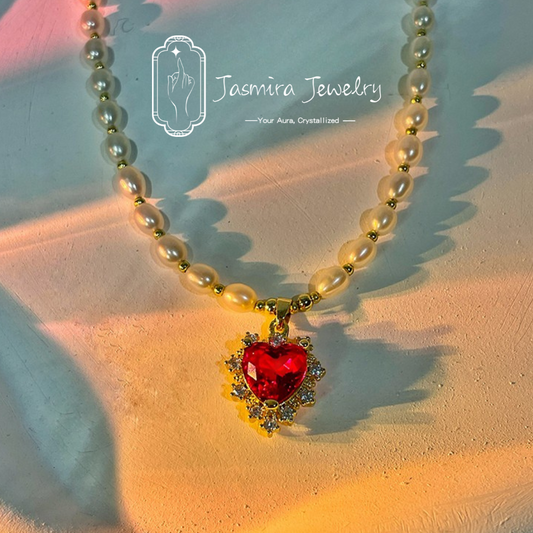 Lover's Pearl Necklace