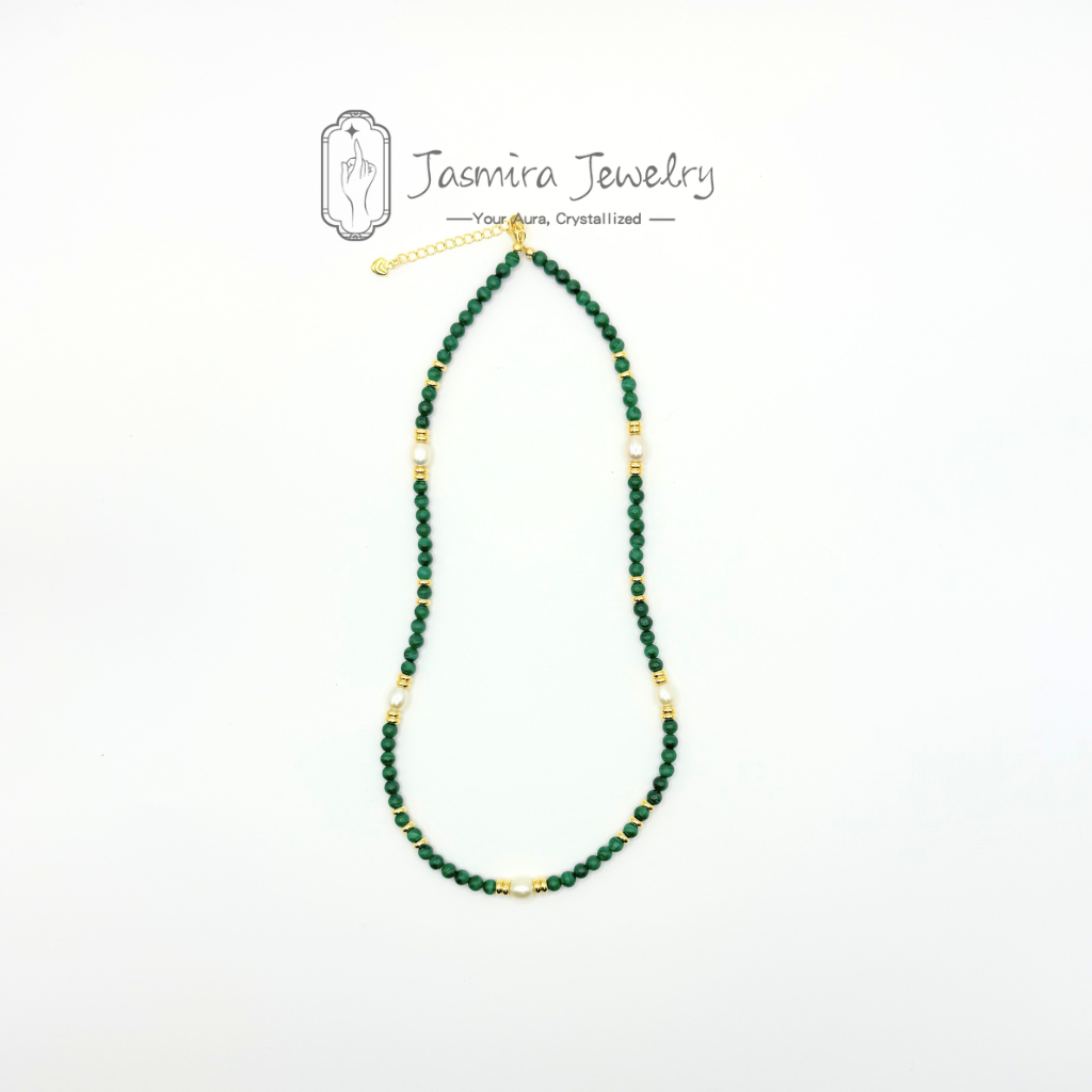 The Green Wave Pearl Shadow Collarbone Chain