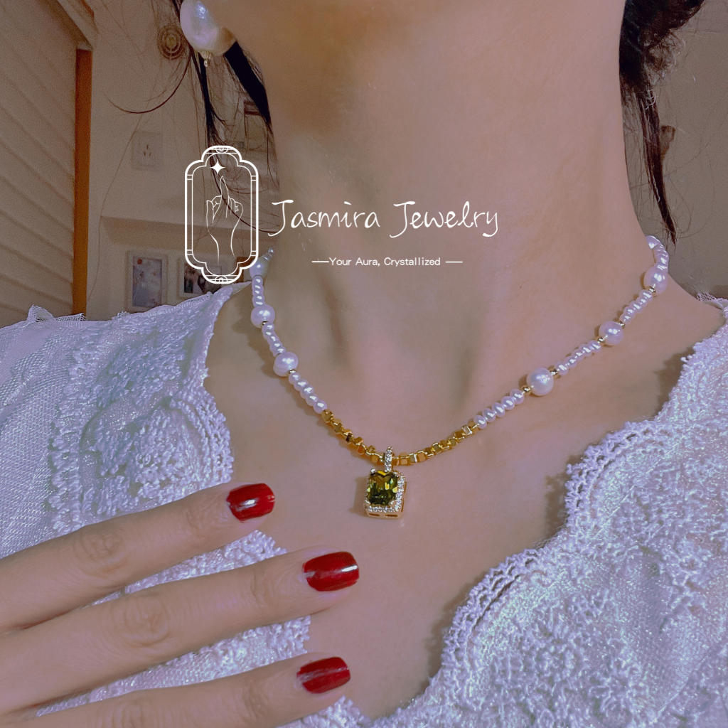 Green Sugar Cube Pearl Necklace