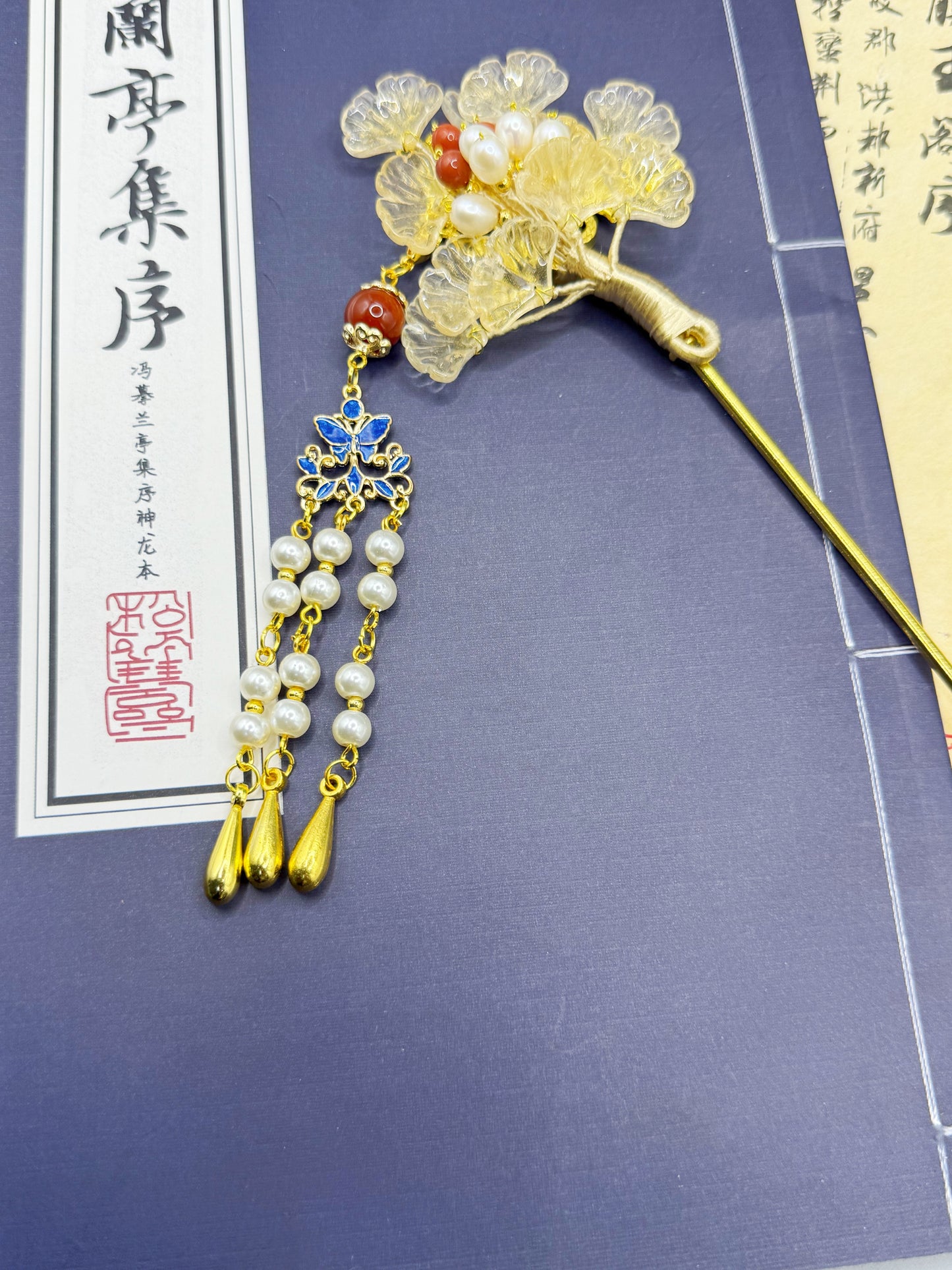 Ginkgo Biloba-inspired Glazed and Pearl Hairpin